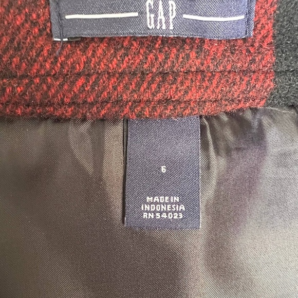 Wool Plaid Mini Skirt - back zip - GAP - Picture 5 of 7